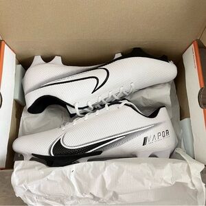 Nike Vapor Edge 360 Speed Football Cleats